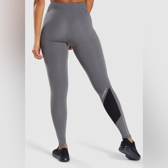 Gymshark Gray/Black Asymmetric Leggings size Medium - Picture 2 of 9